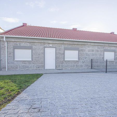 Mesao Frio By Guestify Villa Guimarães Екстериор снимка
